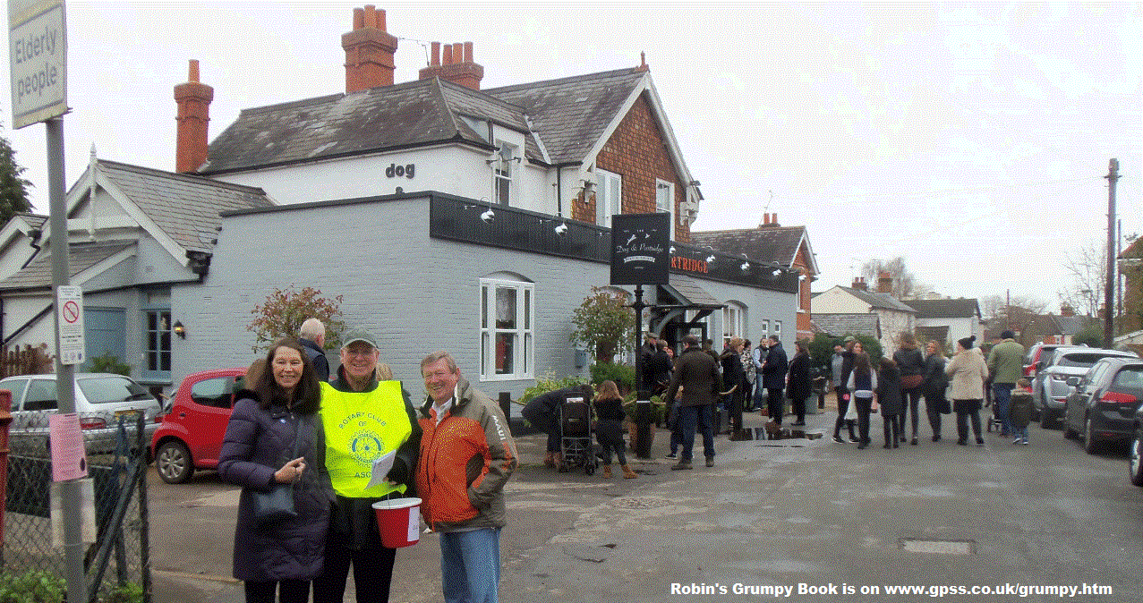 Sunninghill Wheelbarrow Race